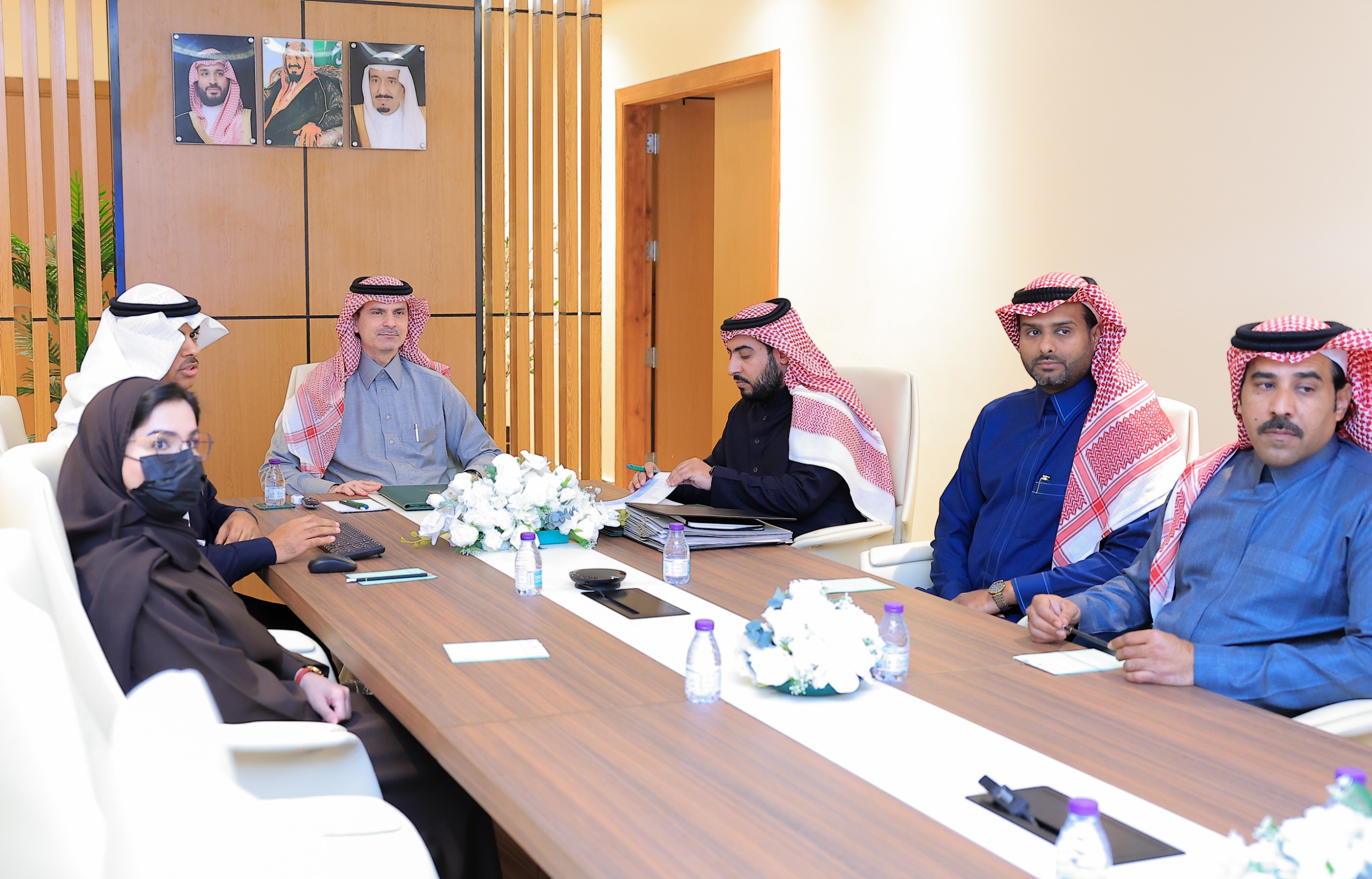 The University President Meets with the Deans and Vice Deans of the Scientific Colleges to Discuss the Preparations for the Second Semester of the Academic Year 1446 AH and Emphasize the Achievement of the University' Goals