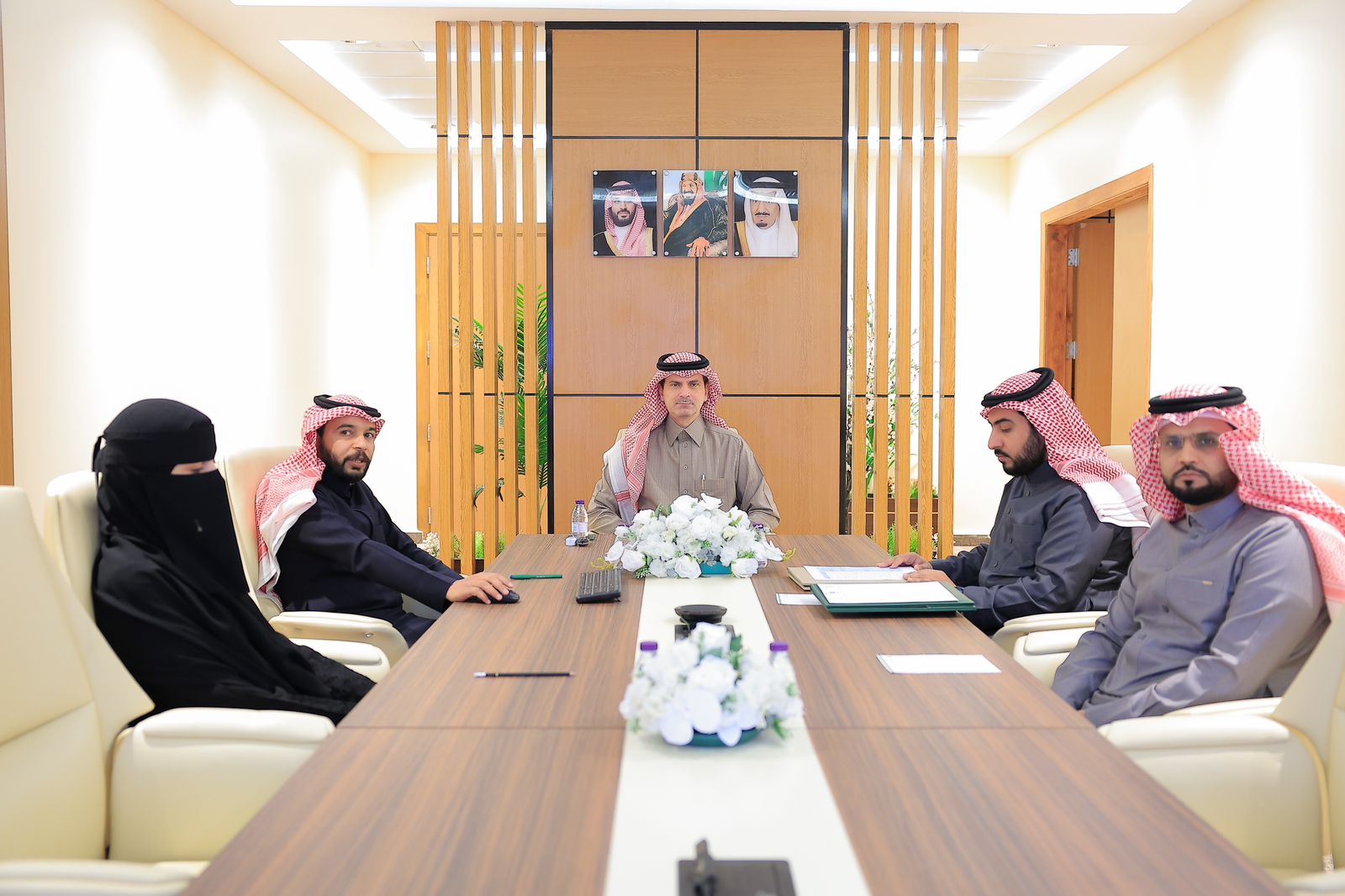 The University President, Prof. Mohammed bin Abdullah Al-'Shaya, Holds a Number of Meetings with the Deans of Vice Deans the Administrative and Humanitarian Colleges to Discuss the Preparations for the Second Semester of the Academic Year 1446 AH and Emphasize the Achievement of the University' Goals