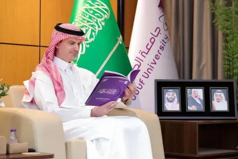 رئيس الجامعة أ.د محمد بن عبد الله الشايع يستقبل عميد كلية العلوم الطبية التطبيقية
