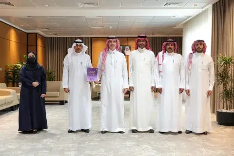 رئيس الجامعة أ.د محمد بن عبد الله الشايع يستقبل عميد كلية الهندسة