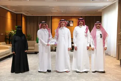 رئيس الجامعة أ.د محمد بن عبد الله الشايع يستقبل عميد كلية التربية