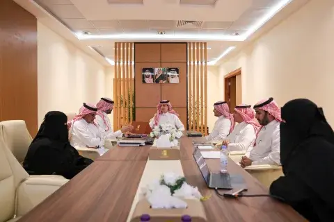 مبادرة " مسارات التعليم المرن"