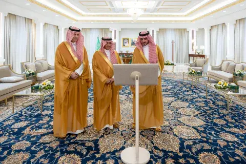 تدشين مشروعات الجامعة