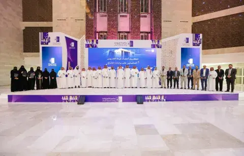 رئيس الجامعة يكرّم الباحثين الحاصلين على براءات اختراع