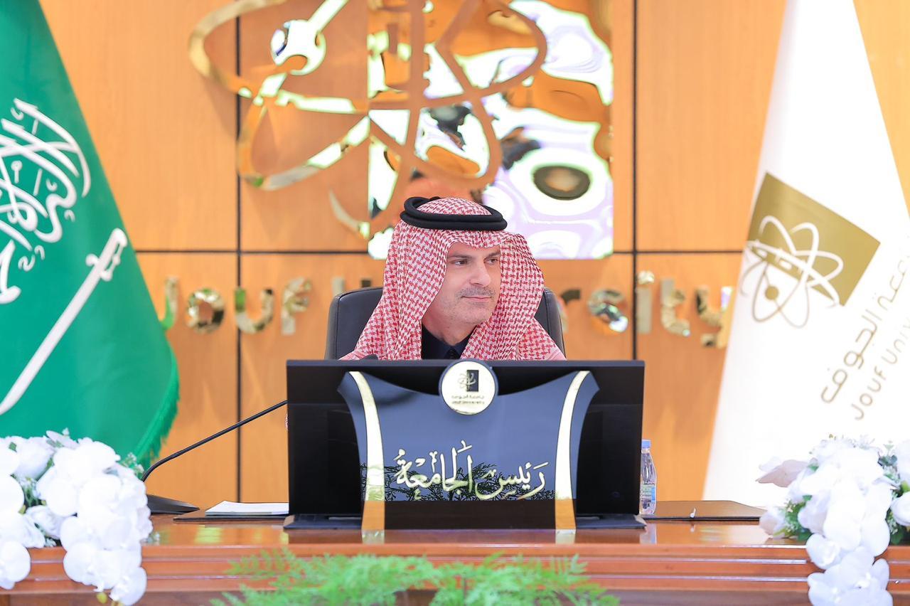 His Excellency the University' President, Prof. Mohammed bin Abdullah Al-Shaya, Meets with Members of the Advisory Council for Administrative Staff to Discuss the Means of Developing the Environmental Work and Improving the Institutional Performance.