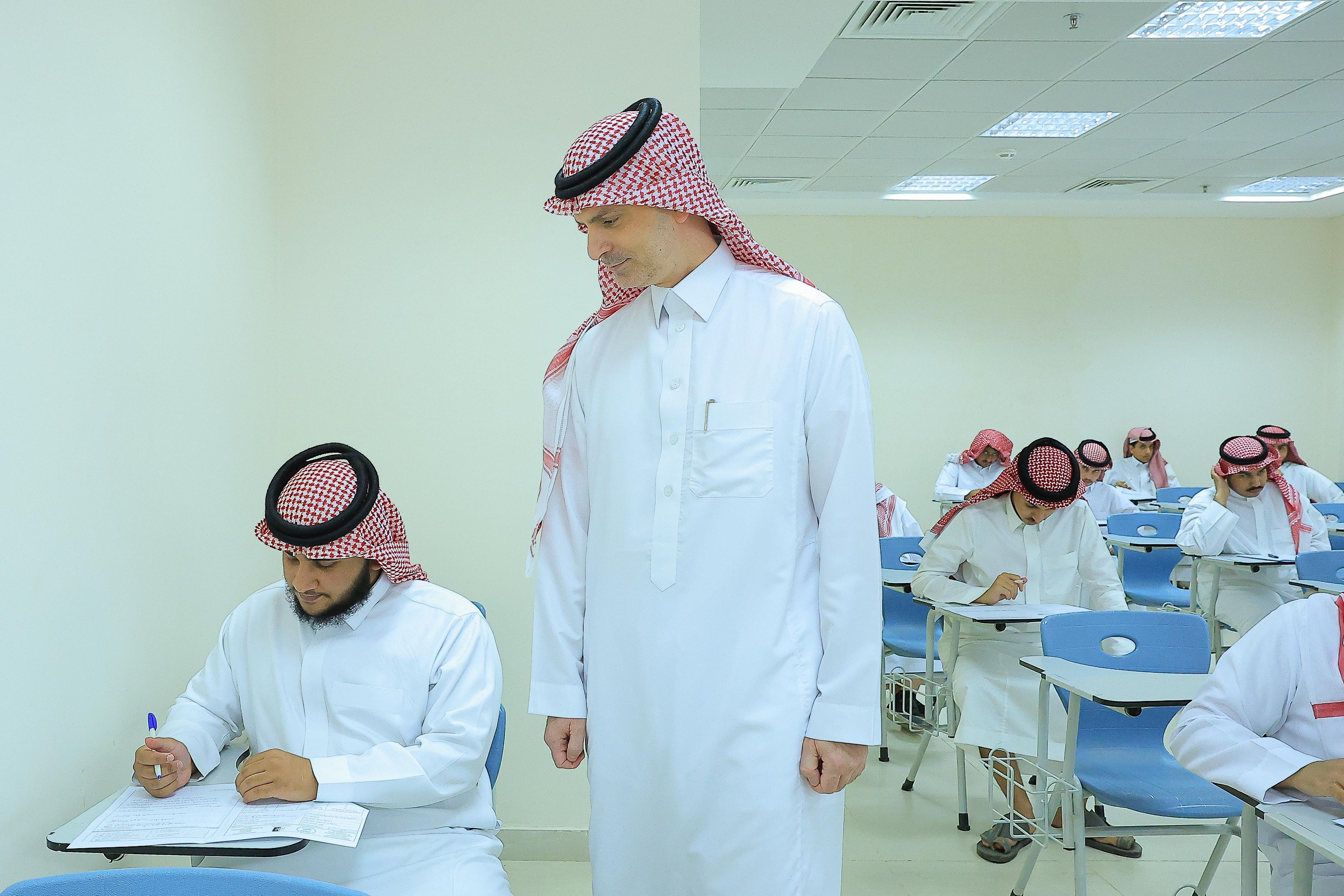 Prof Mohammed bin Abdullah Al-Shaya conducted a field inspection visit to monitor the progress of the final exams