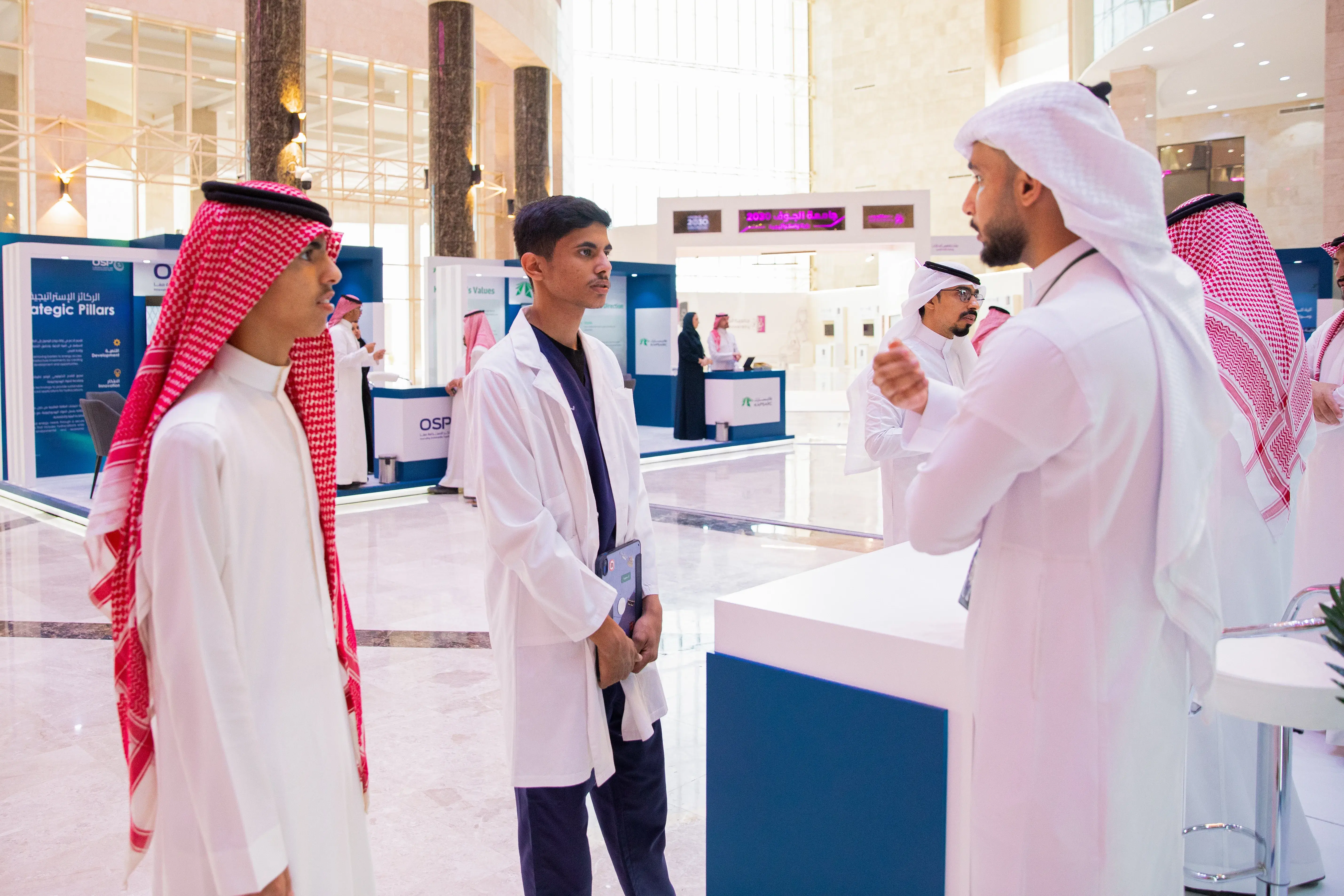 معرض التوعية والتواصل معرض التوعية والتواصل