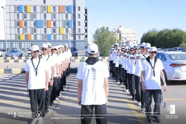 صور لجوالة جامعة الجوف ومشاركتهم لخدمة ضيوف الرحمن لعام ١٤٤٦