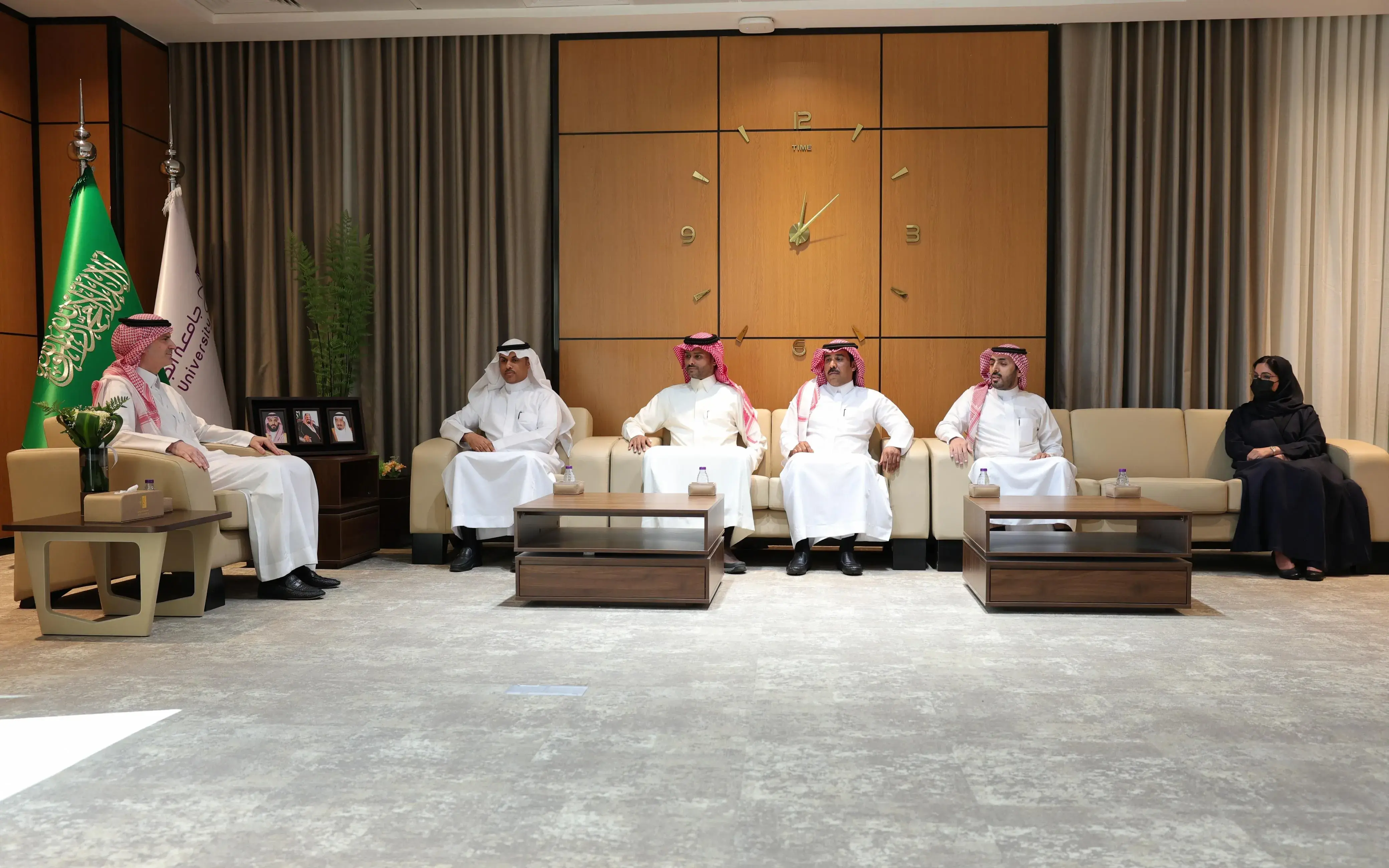 رئيس جامعة الجوف يستقبل عميد كلية الهندسة رئيس جامعة الجوف يستقبل عميد كلية الهندسة