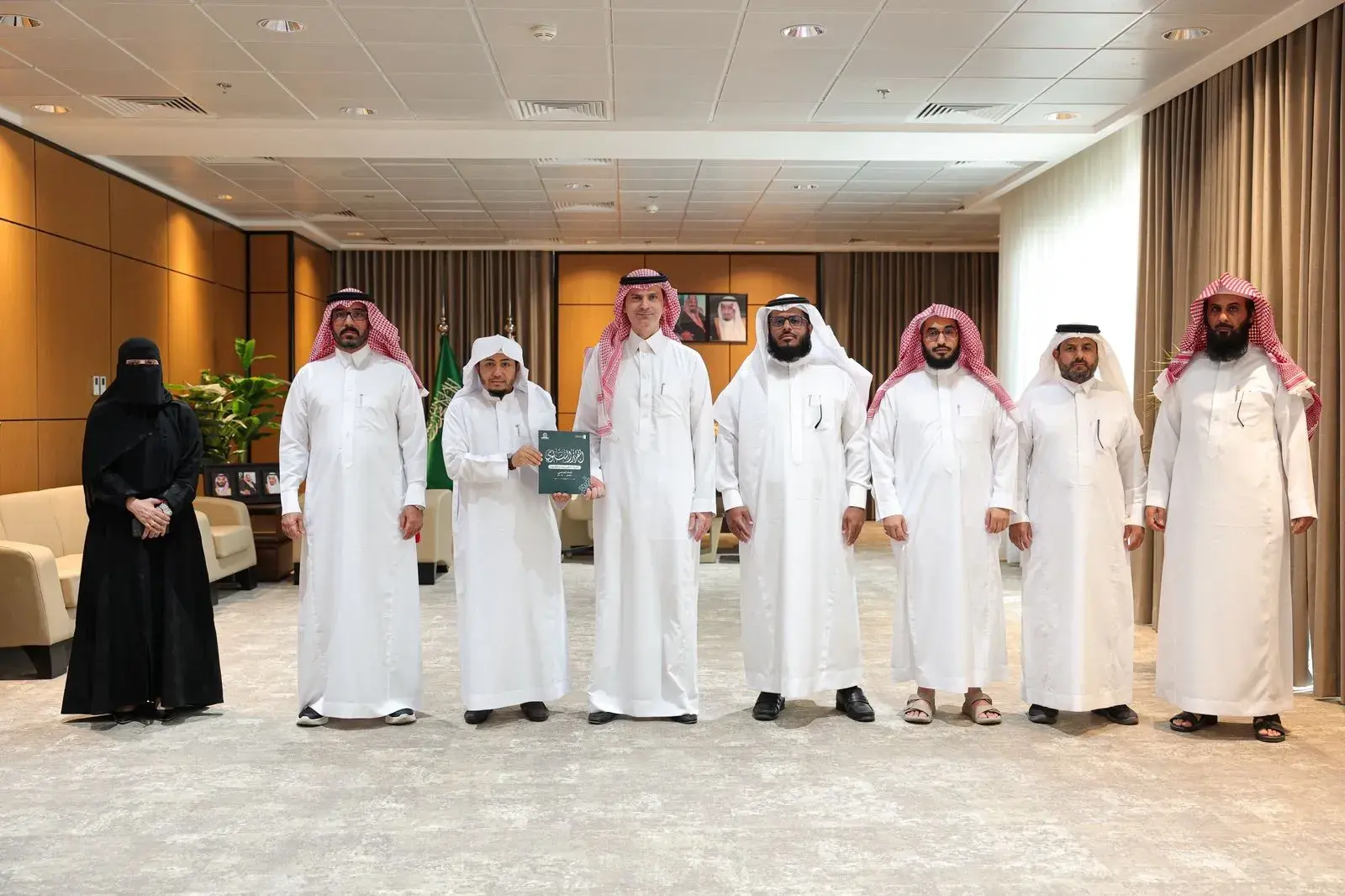 رئيس جامعة الجوف يستقبل عميد كلية الشريعة رئيس جامعة الجوف يستقبل عميد كلية الشريعة