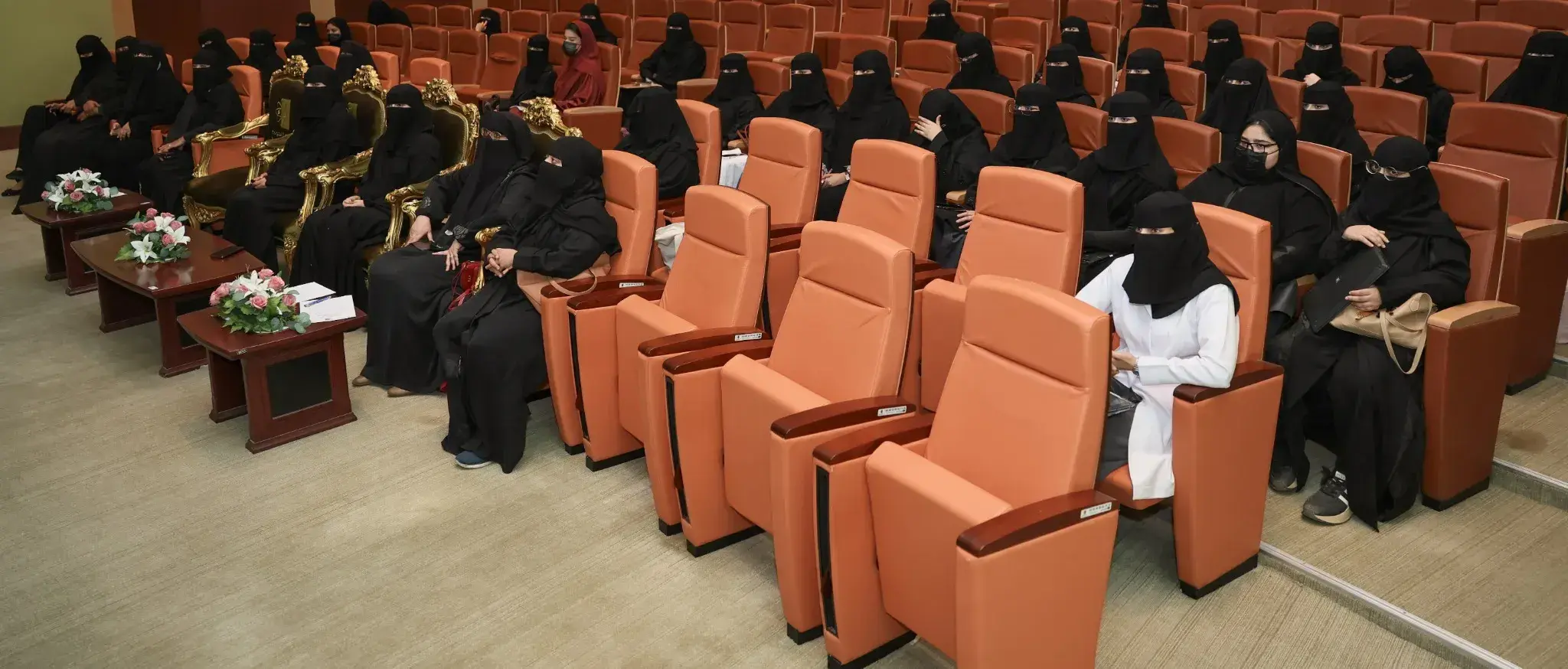 Agentic AI: Revolutionizing Healthcare