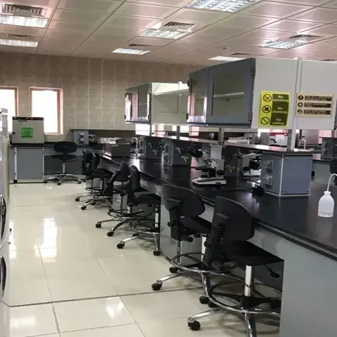 معامل علوم المختبرات الإكلينيكية