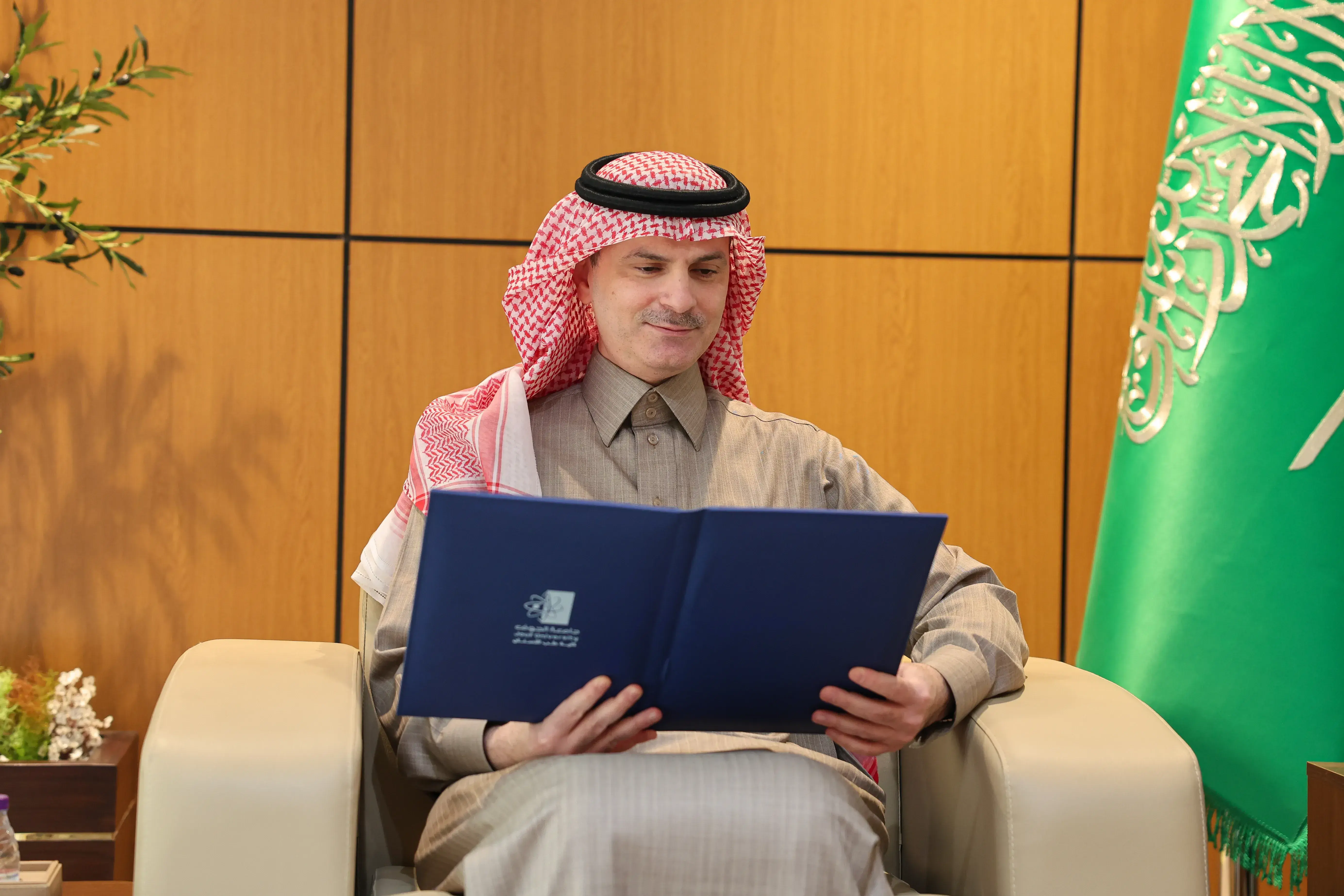 مركز عيادات كلية طب الأسنان