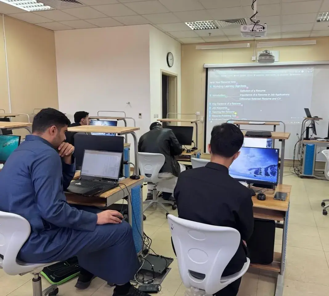 College of Engineering Organizes Training Workshops to Support Students and Alumni