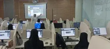 كلية العلوم الطبية التطبيقية تنظم ورشة عمل عن المجهر الإلكتروني الإفتراضي