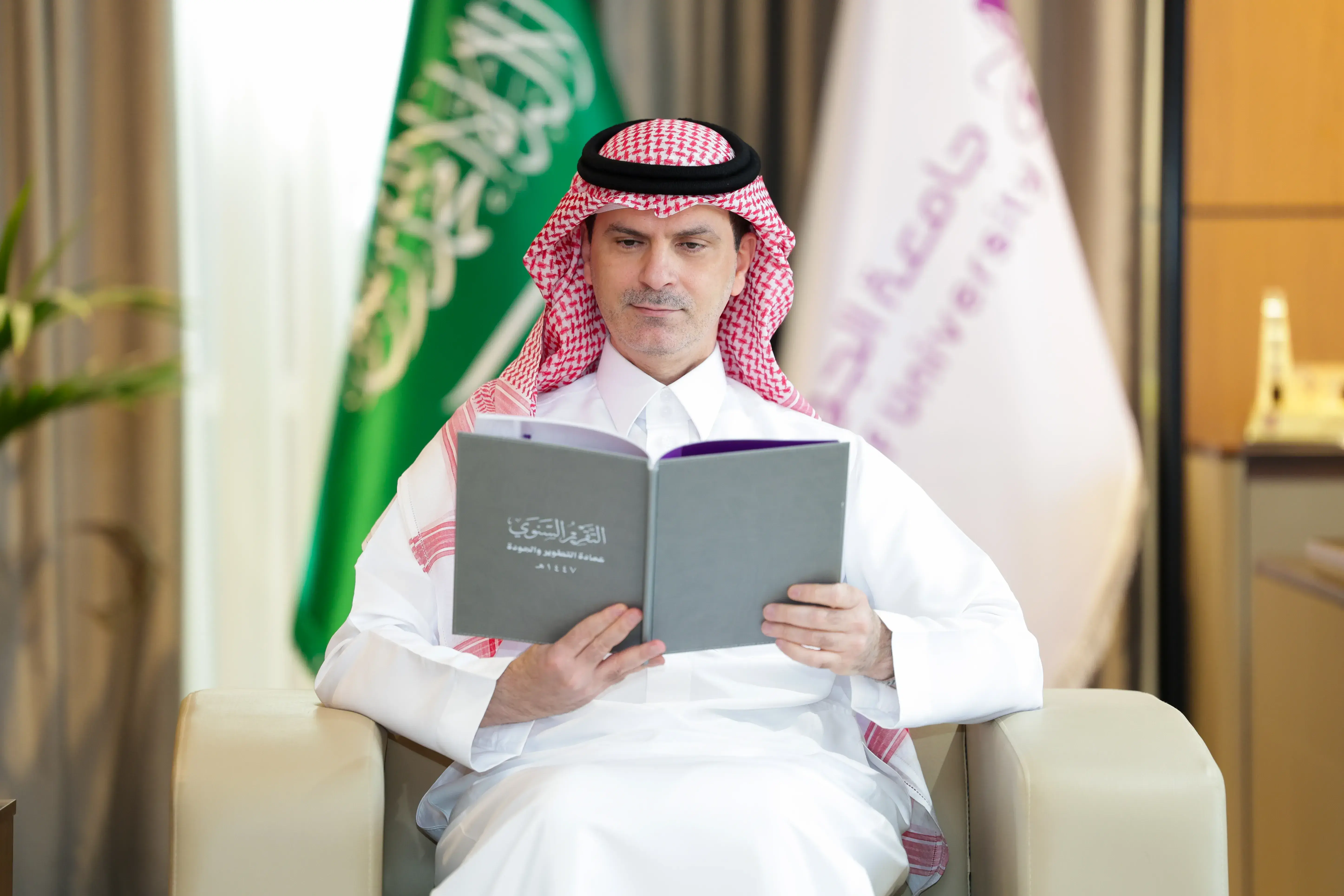 رئيس جامعة الجوف يستقبل عميد التطوير والجودة