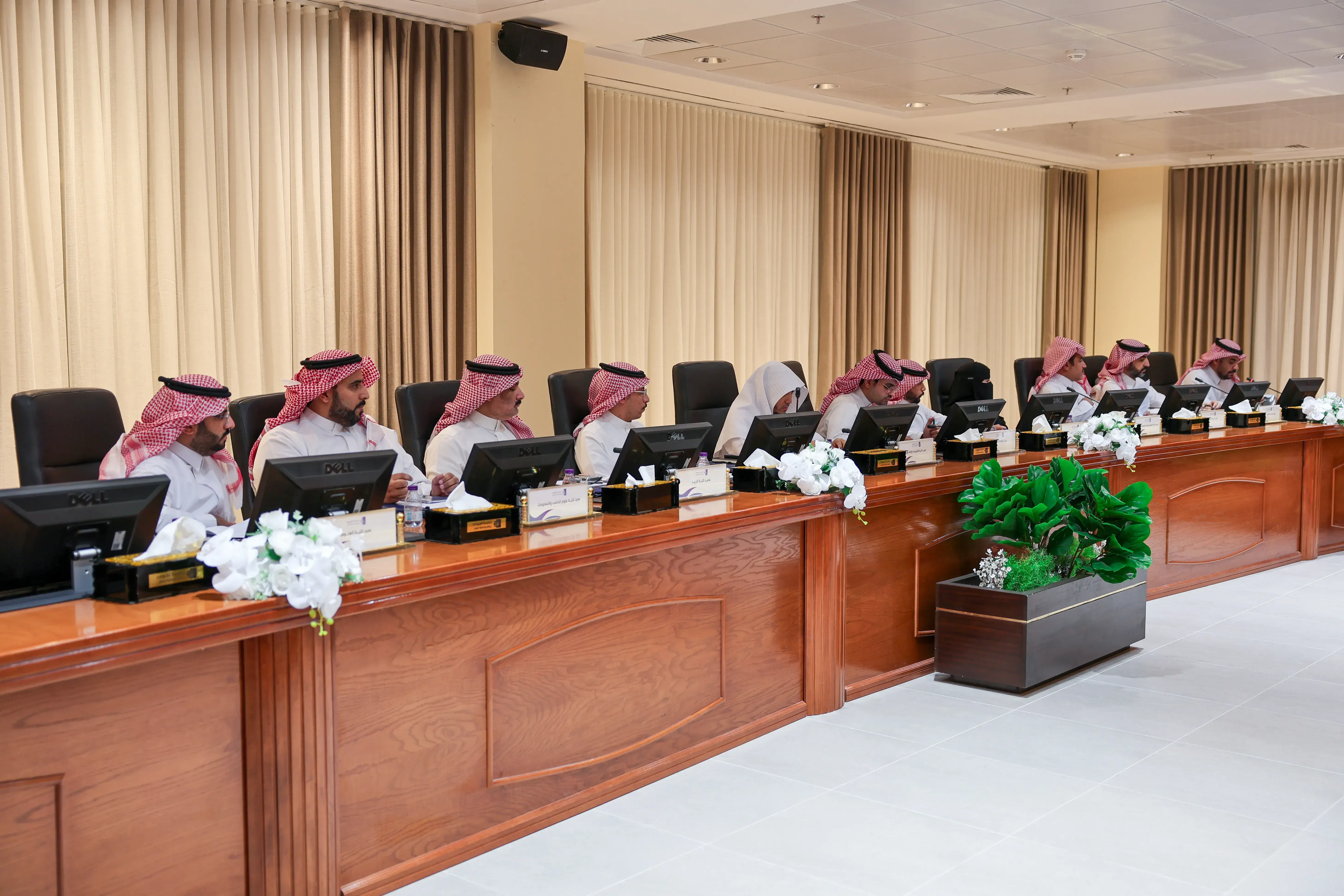 University council conducts its ninth meeting
