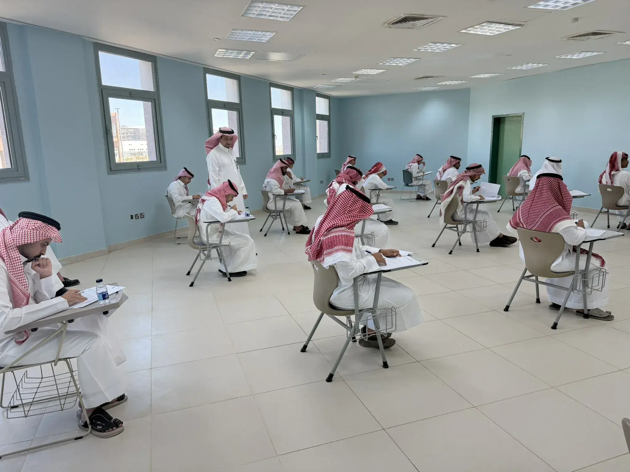 Dean of the College of Nursing at Jouf University Follows Up on Final Exams for the Second Semester 1447 AH