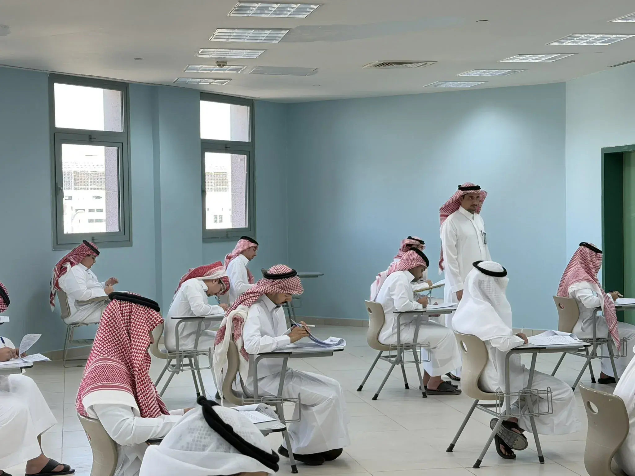 Dean of the College of Nursing at Jouf University Follows Up on Final Exams for the Second Semester 1447 AH