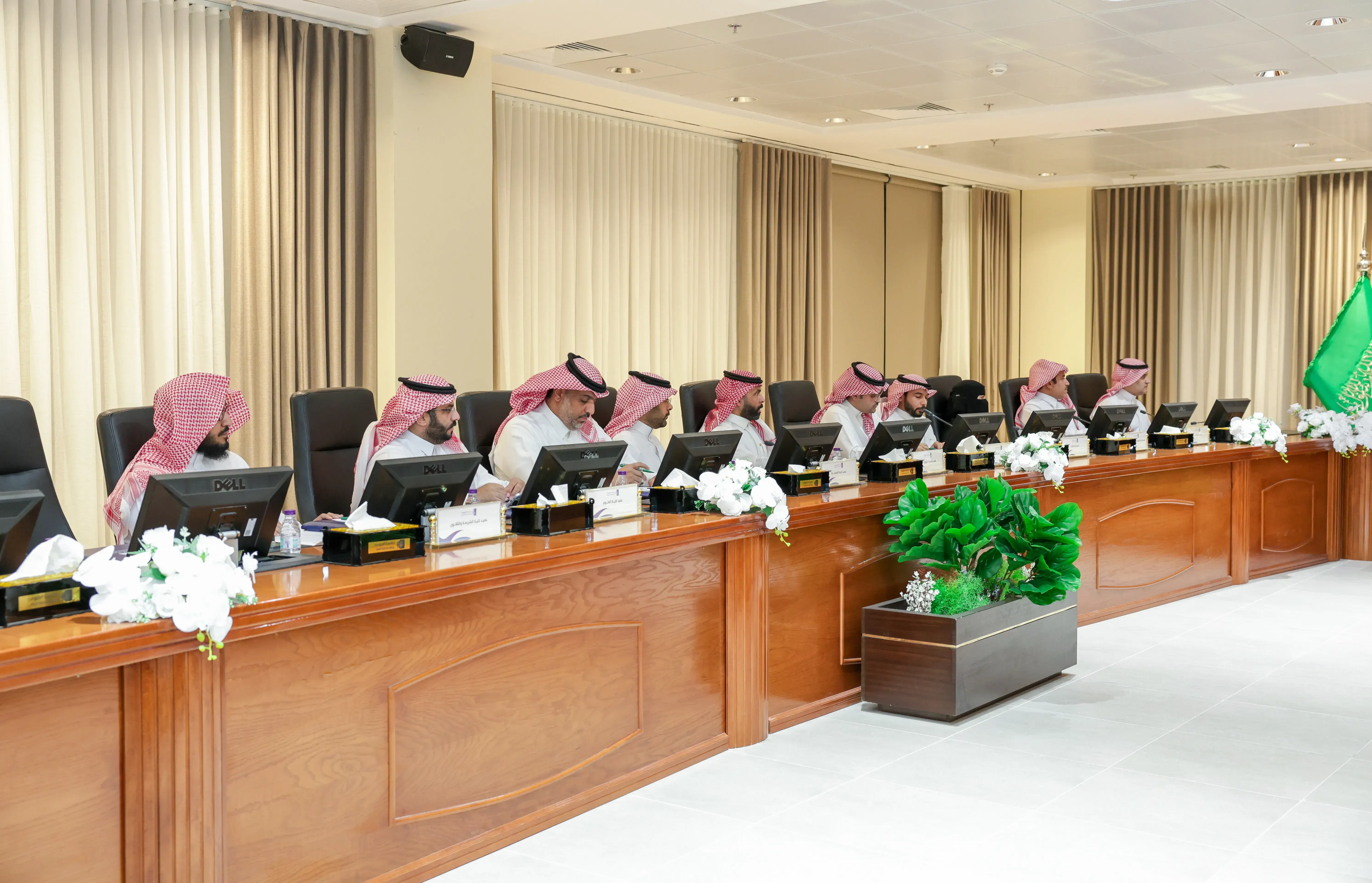 مجلس جامعة الجوف يعقد جلسته العاشرة للعام الجامعي 1447هـ 