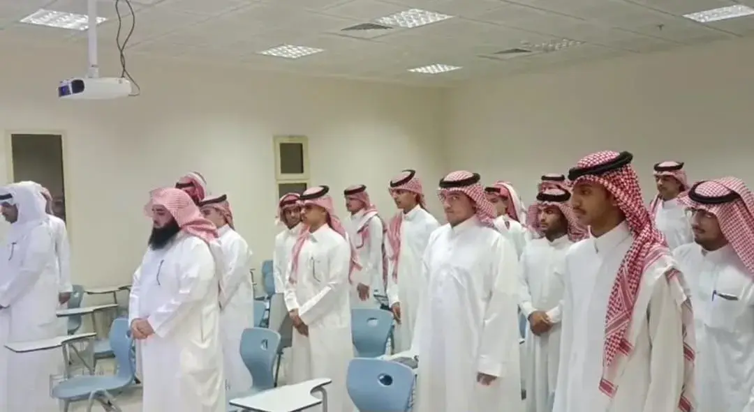 الكلية التطبيقية بجامعة الجوف تختتم برامج استقبال وتهيئة الطلبة المستجدين للفصل الدراسي الأول 1448هـ