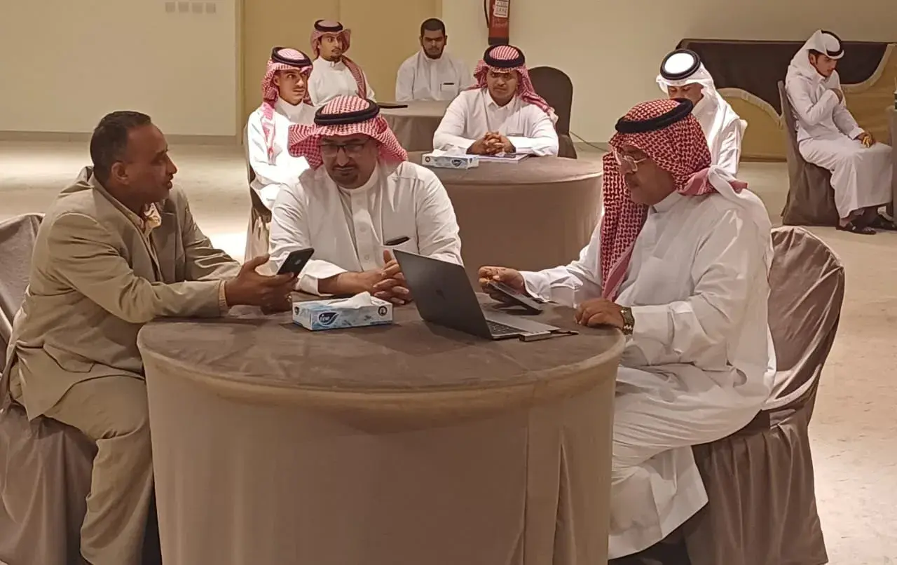 الكلية التطبيقية بجامعة الجوف تختتم برامج استقبال وتهيئة الطلبة المستجدين للفصل الدراسي الأول 1448هـ