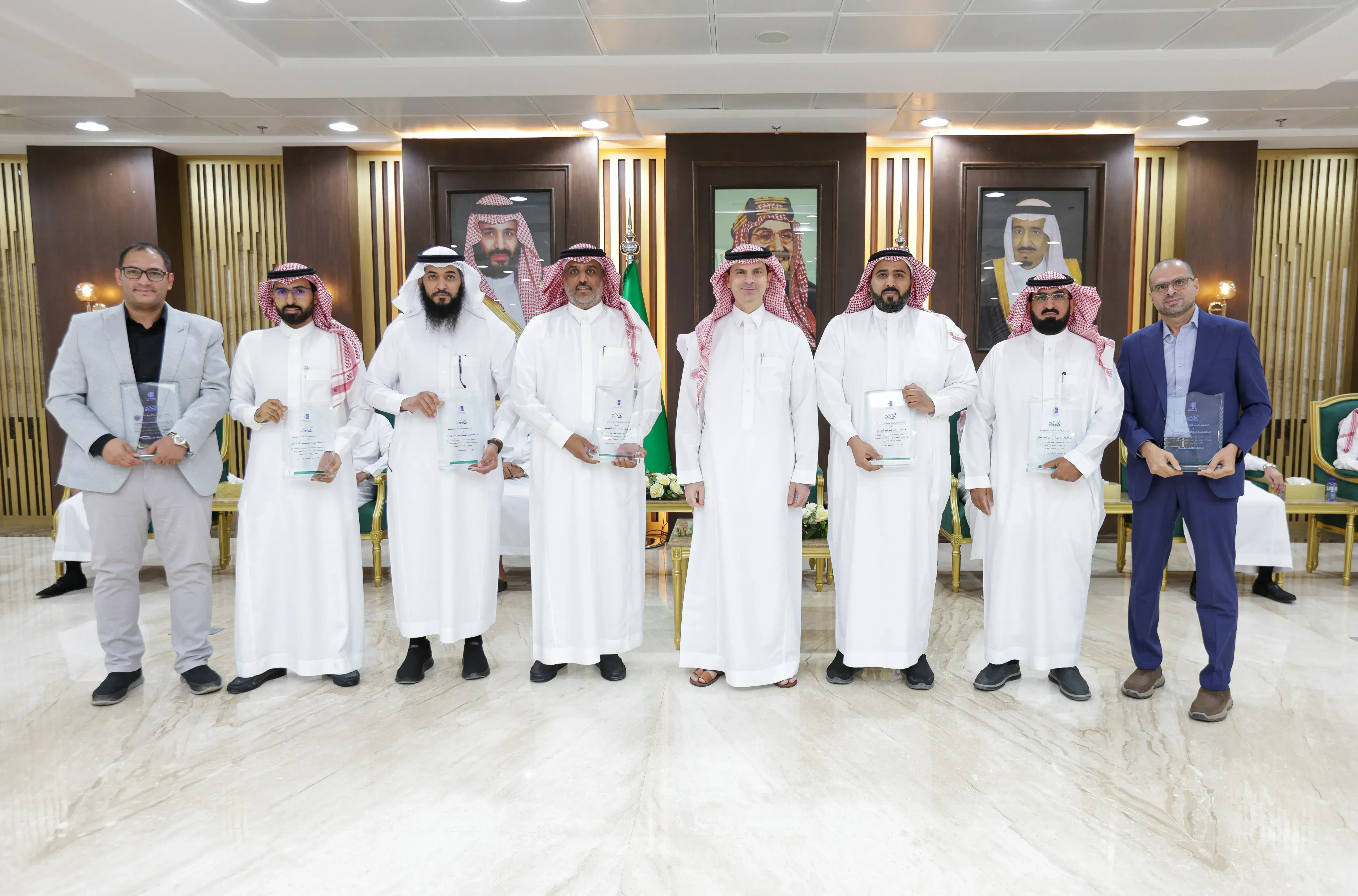 Jouf University President Honors Patent-Holding Researchers